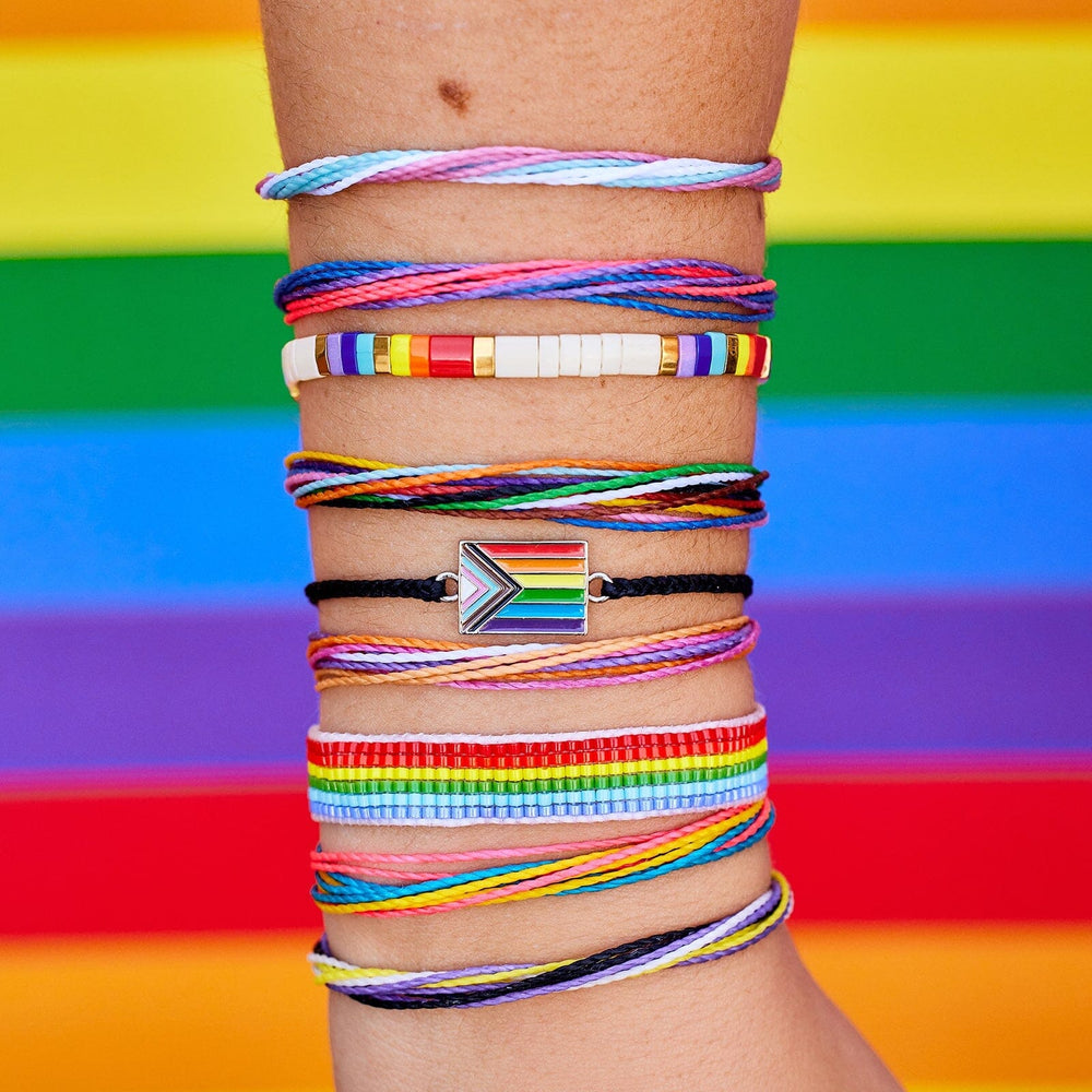 Amazon.com: 2PCS Rainbow Pride Bracelet Lesbian Gay Handmade String LGBTQ  Wristband for Men Women: Clothing, Shoes & Jewelry