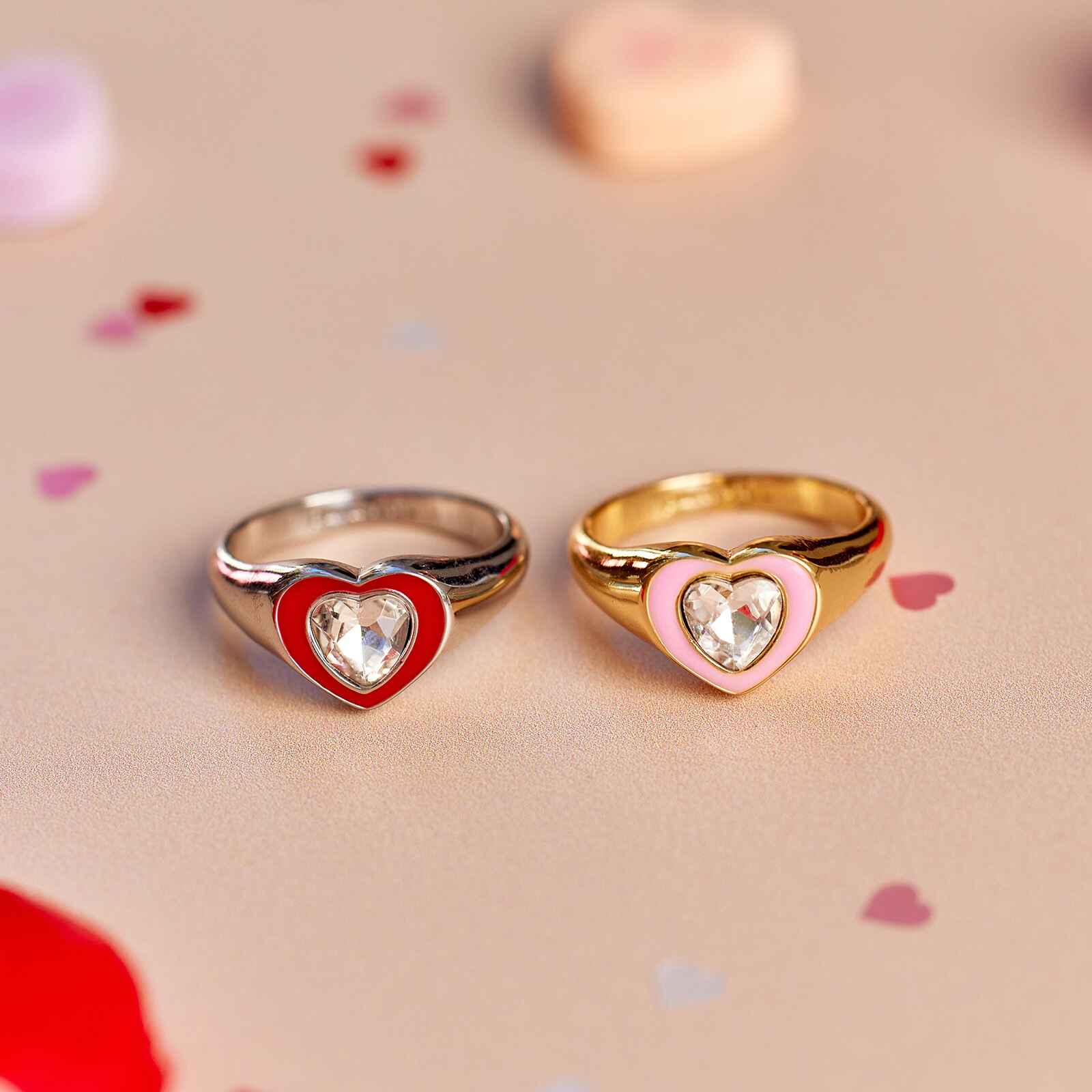 Hot Products Simple Romantic Cute Heart Shape Ring Simple Rose Gold Plated  Color Black Shell Love Ring for Women - China Stainless Steel Heart Ring  and Cute Rings price | Made-in-China.com
