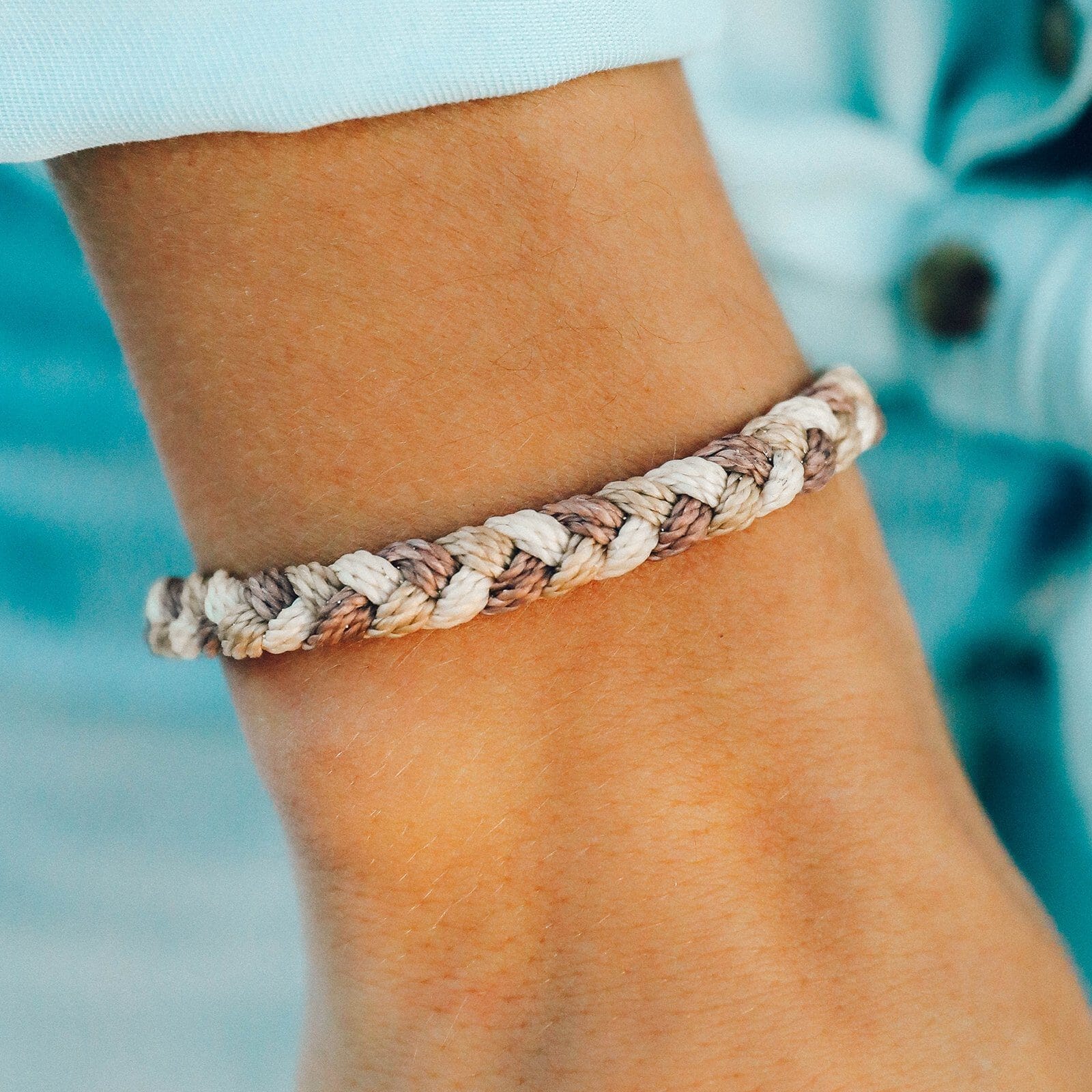 Pura vida clearance white braided